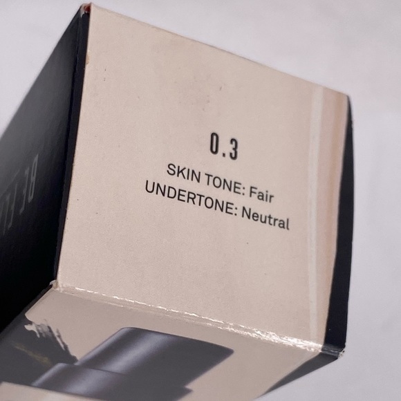 Smashbox Studio Skin 15 Hour Wear Hydrating Foundation - Picture 15 of 16